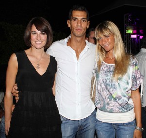 Federico con Stefania Andriola e Debora Manoni, foto stampa